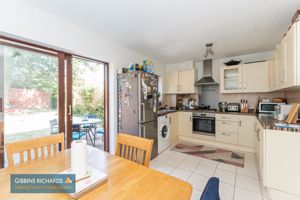 Kitchen/Diner- click for photo gallery